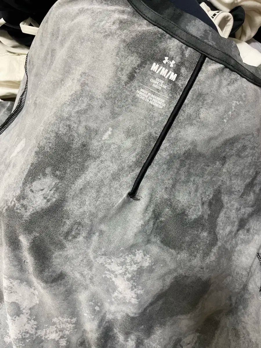 UNDER ARMOUR アンダーアーマー タイダイ 半袖Tシャツ