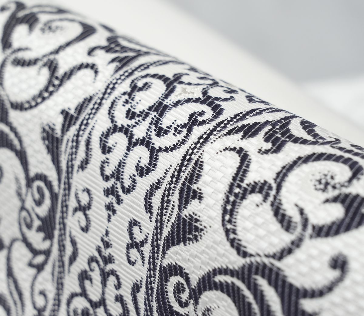 新品未仕立 博多帯 八寸名古屋帯 ペルシャ文様 白地 仕立代込み - メルカリ