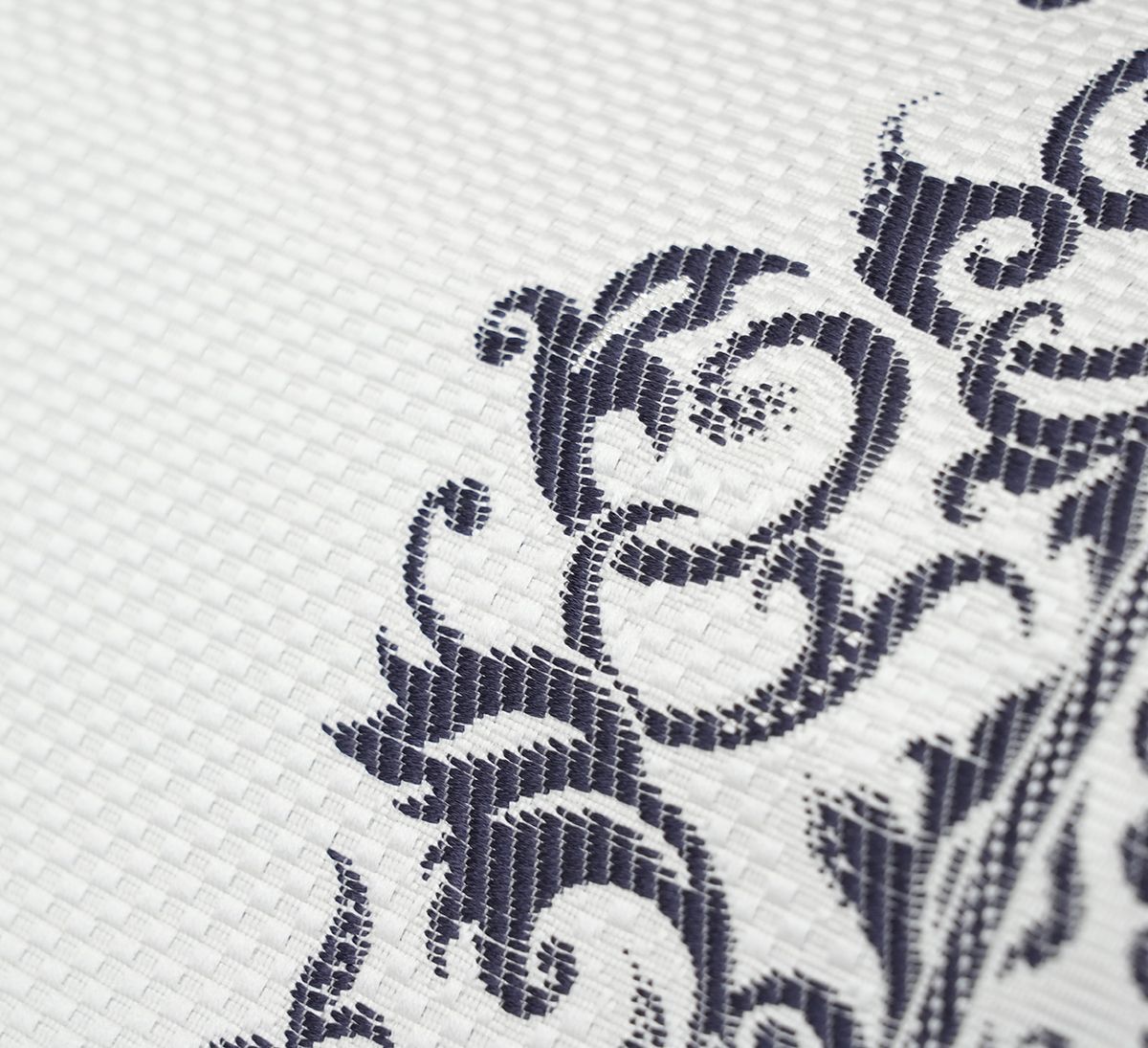 新品未仕立 博多帯 八寸名古屋帯 ペルシャ文様 白地 仕立代込み - メルカリ