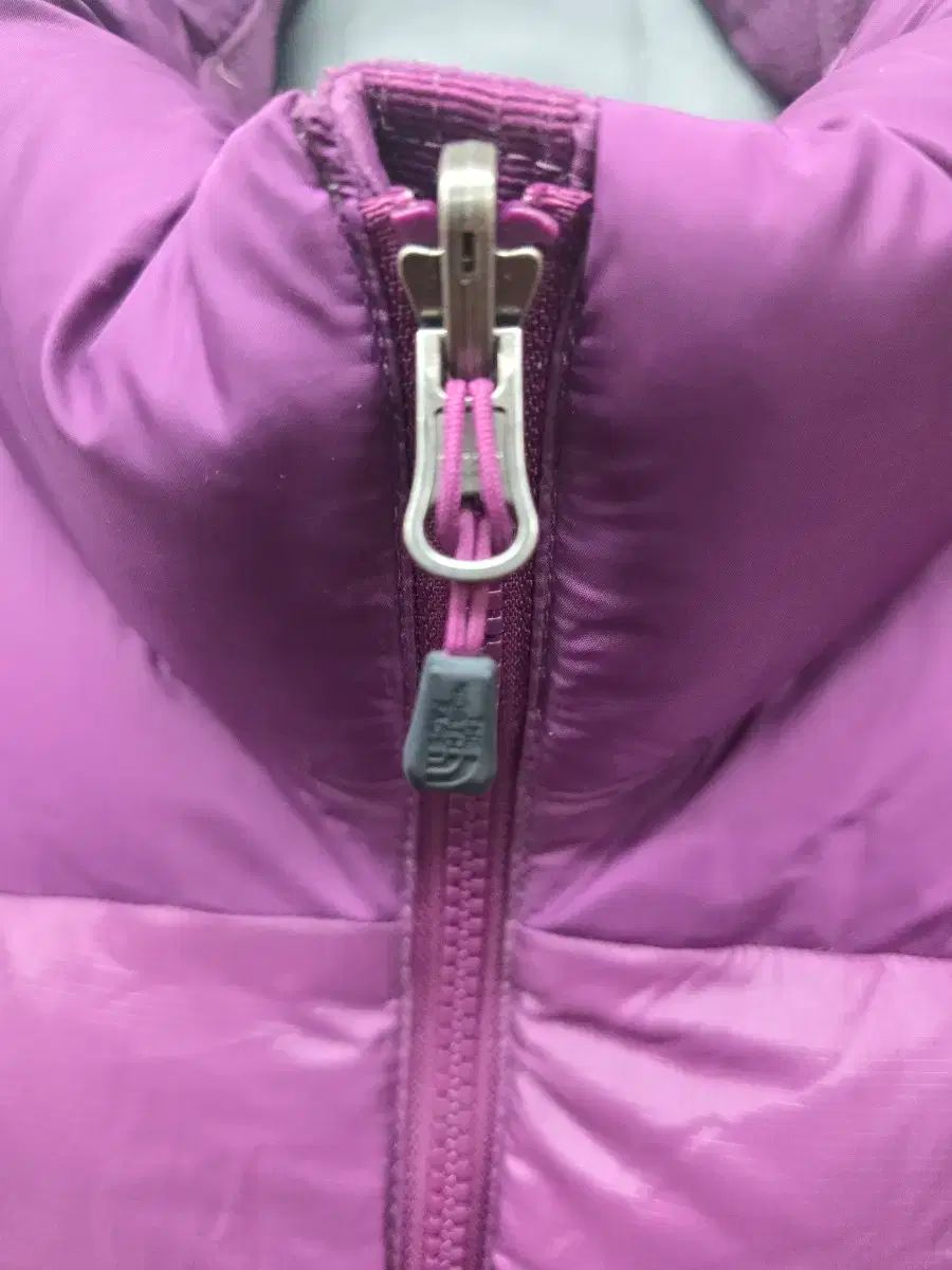 パープル ダウンベスト