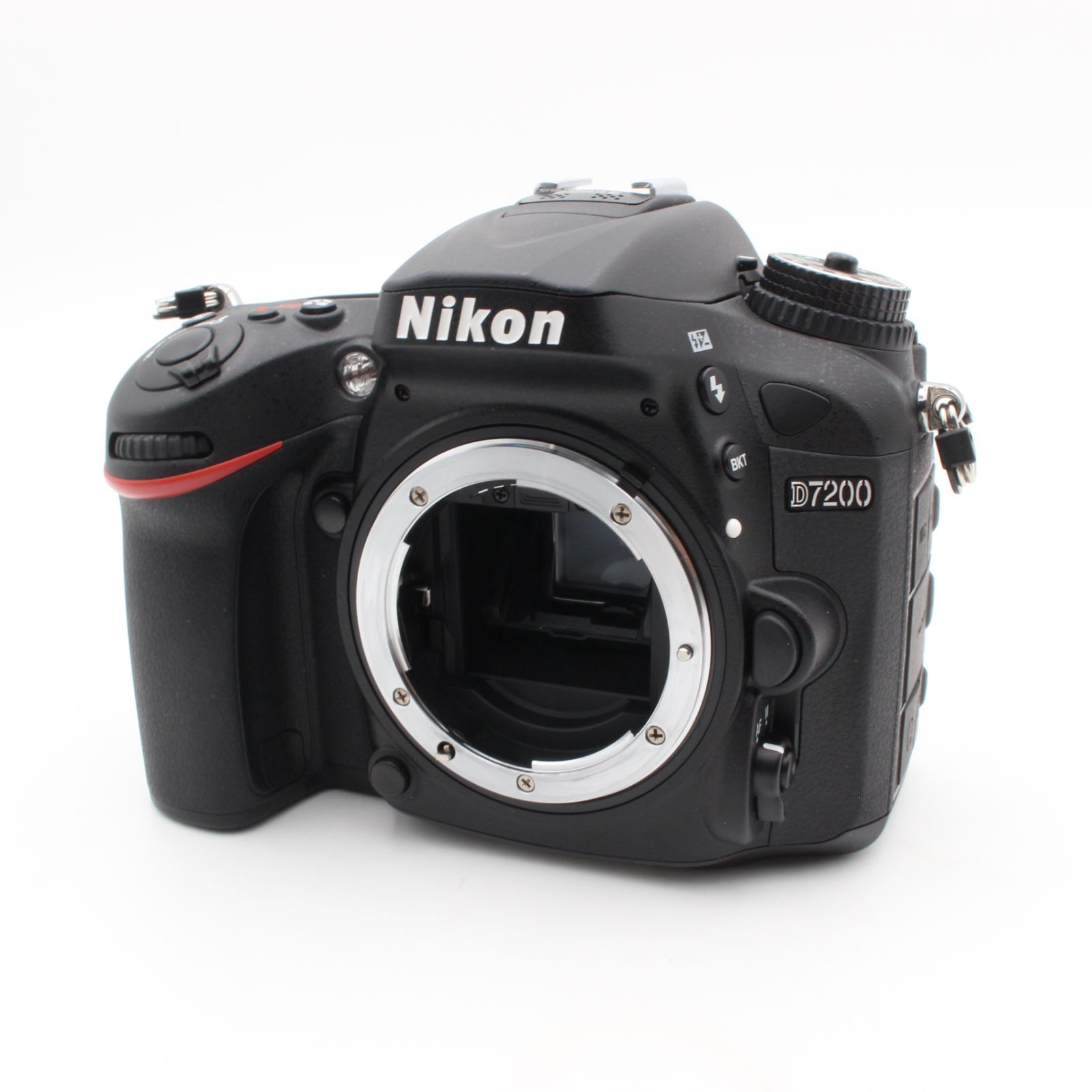 ショット数611 Nikon ニコン D7200 ボディ デジタル 一眼レフ カメラ バッテリー劣化なし1コ 元 属品付き 91014