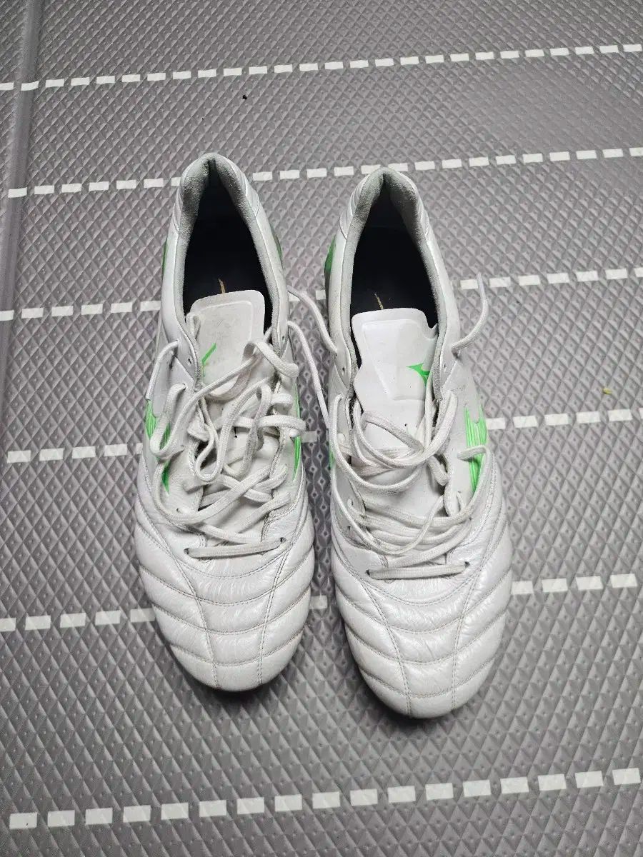 mizuno モナルシーダ NEO エリート md 285 サッカーシューズ