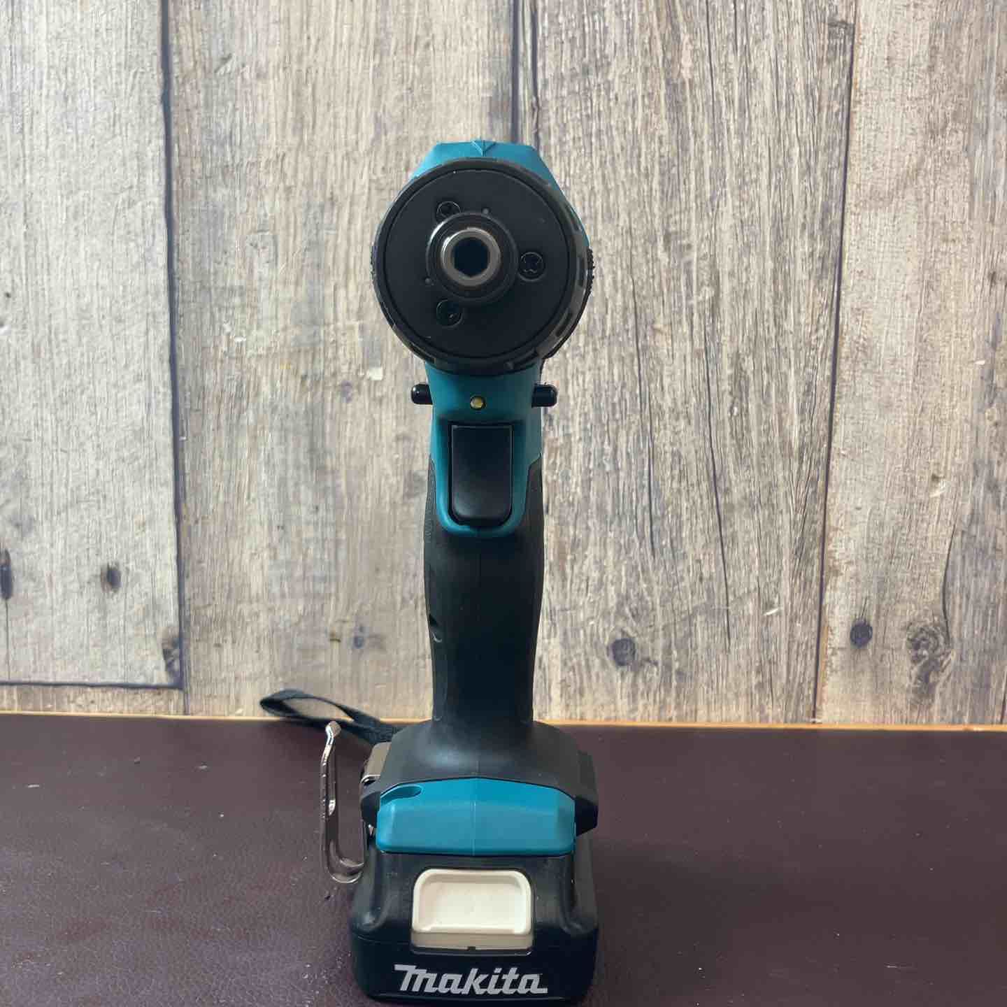  品 マキタ makita コードレスドリルドライバー DF 033 DZ バッテリー 充電器付 電動ドライバードリル ドリル ドライバー レンチ