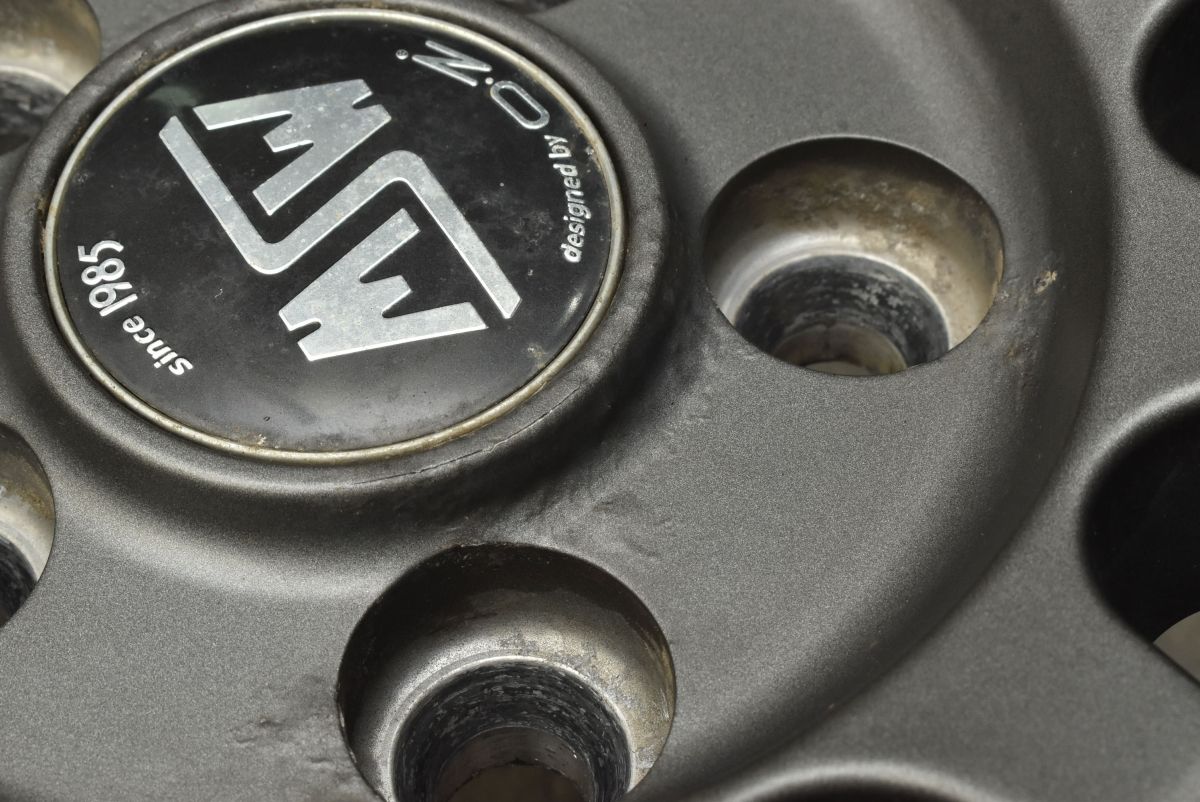 70 40ゥロスカントリー