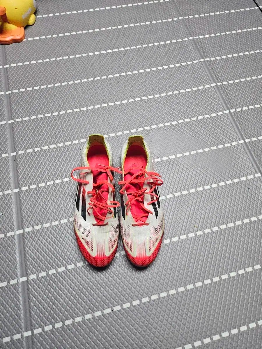 アディダス f50 エリート ag 285 サッカーシューズ