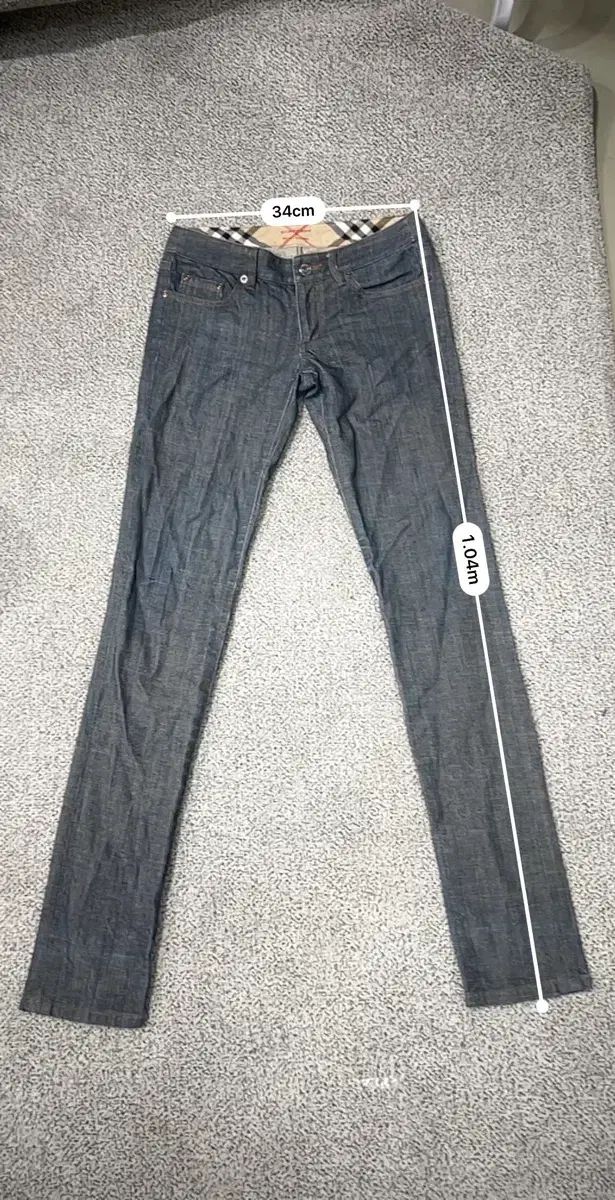 バーバリー ブルーレーベル レディース デニム ズボン