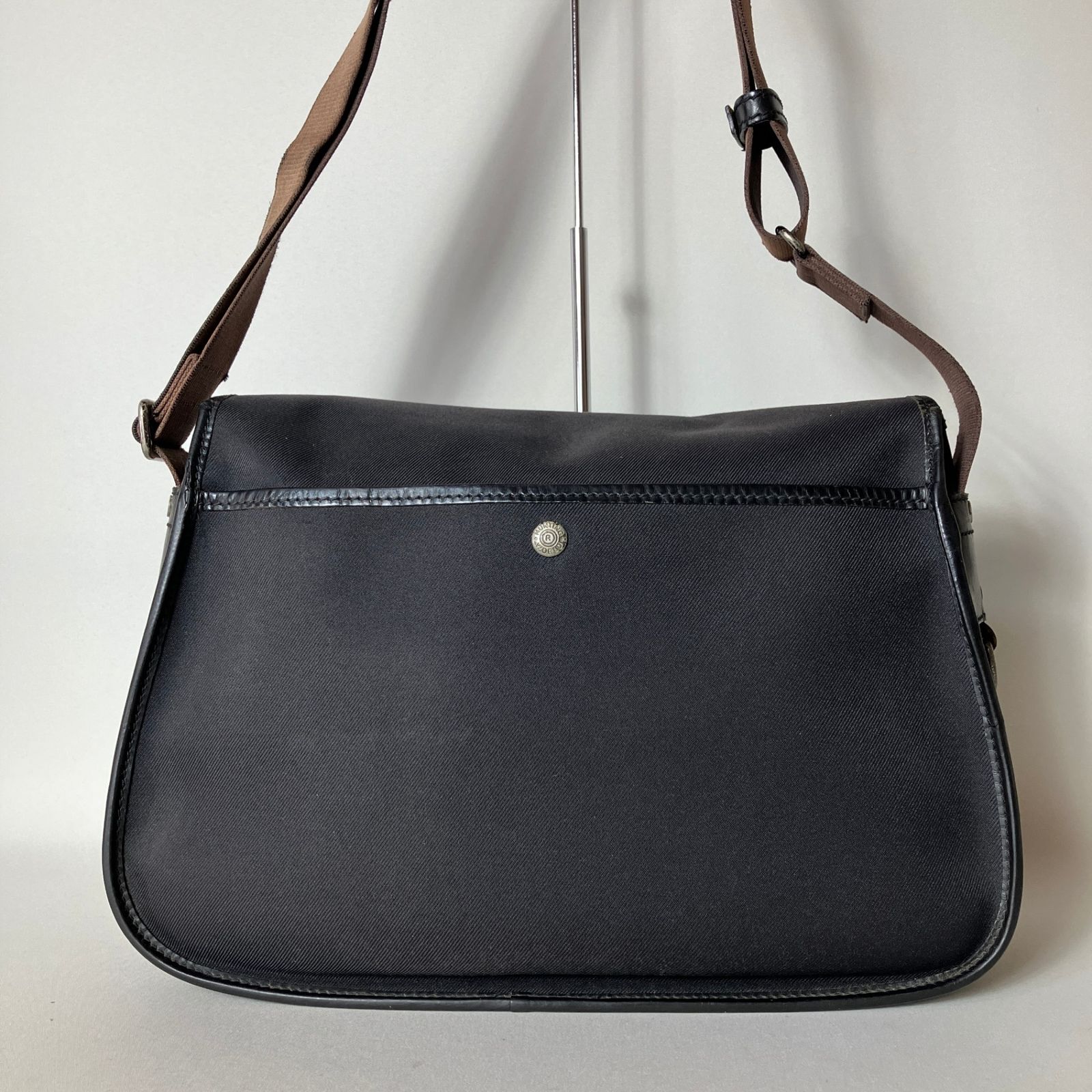 2510-112｜ハンティングワールド ショルダーバッグ レザー ブラック  