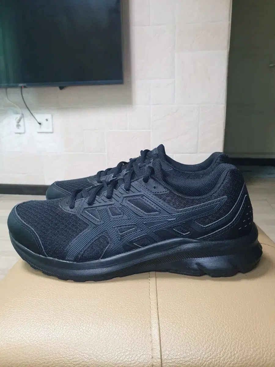 アシックス ブラック スニーカー 275