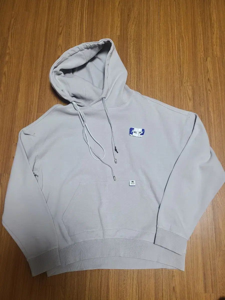 ADER ERROR WHO Tシャツ