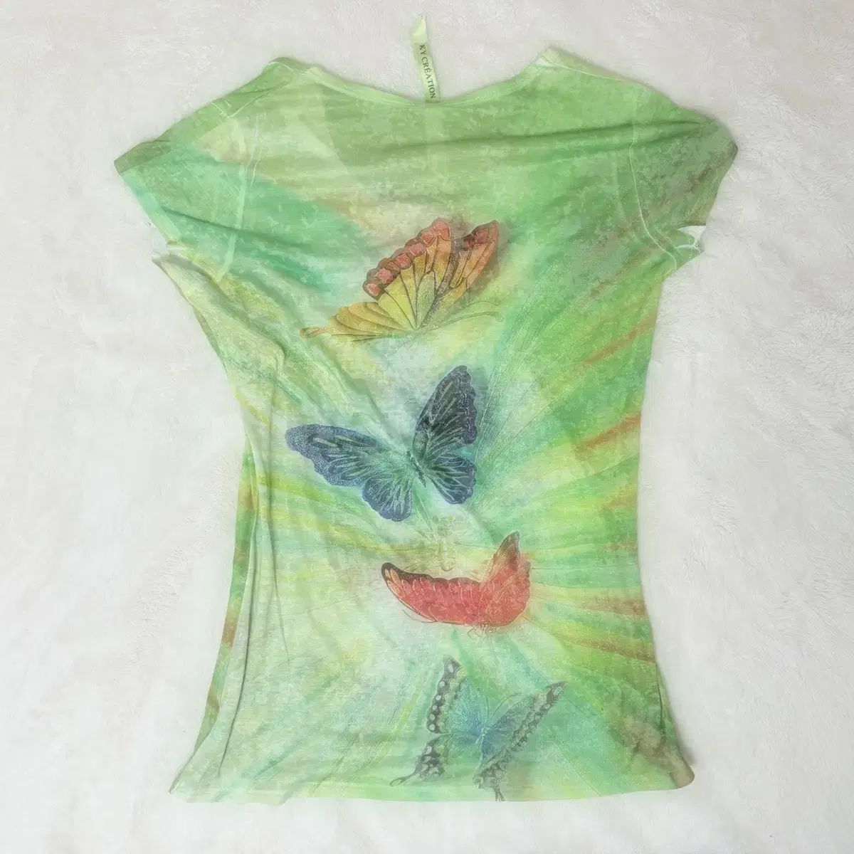 k 蝶スタッズビーズボヘミアンTシャツ