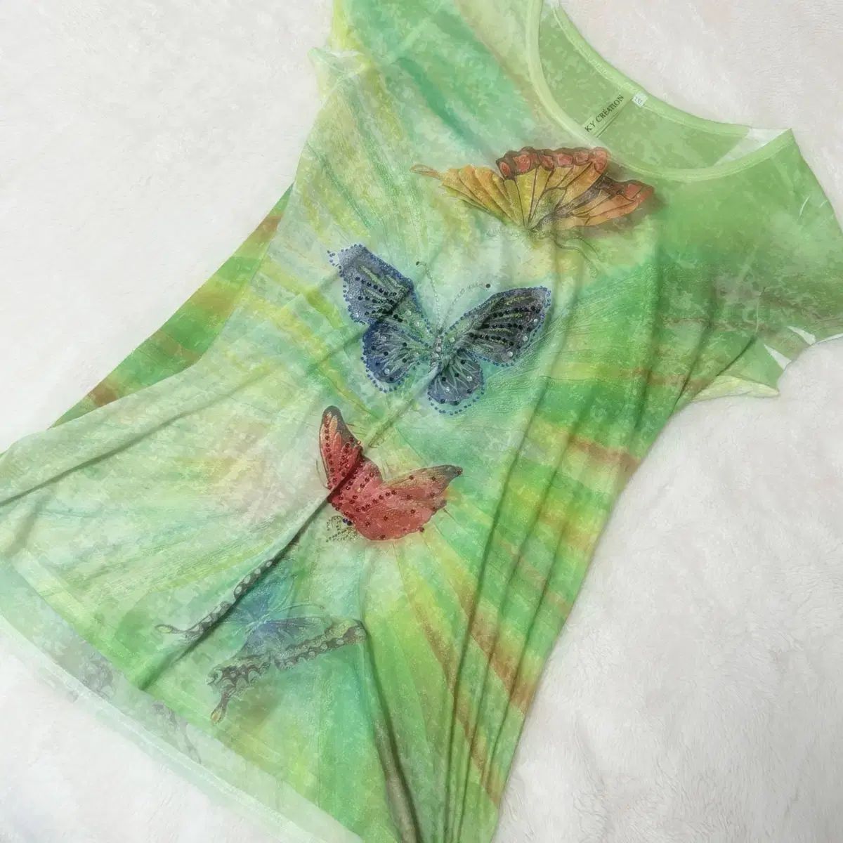 ky creation y2k 蝶スタッズビーズボヘミアンTシャツ