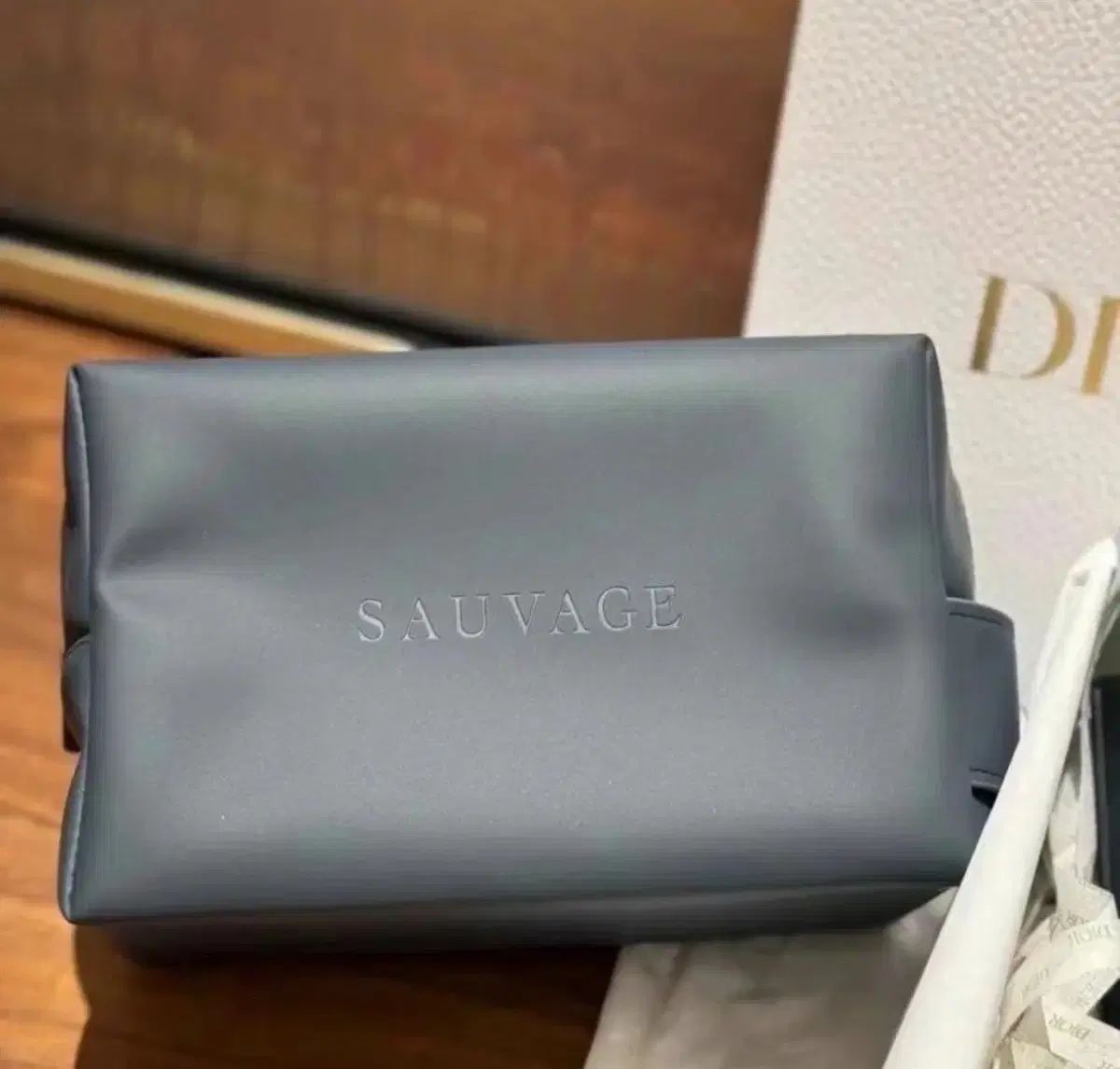 ディオール ソヴァージュ ユニセックス ポーチ