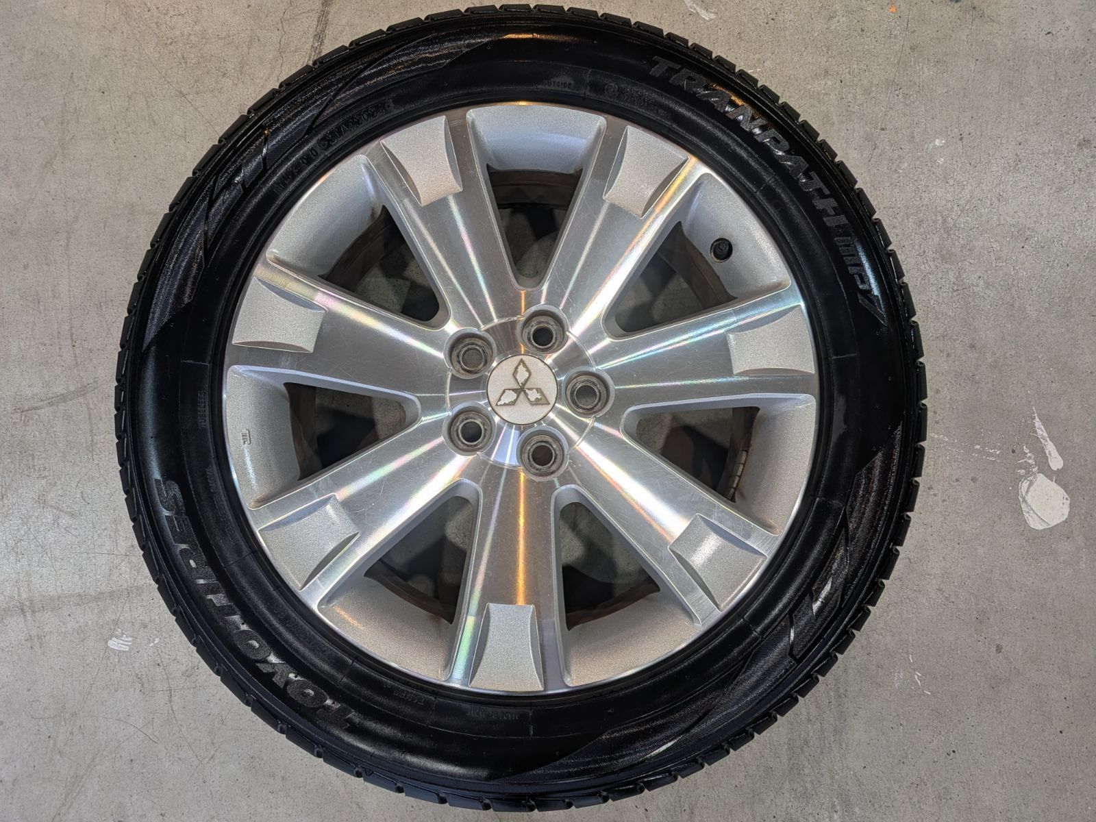 18インチアルミホイール