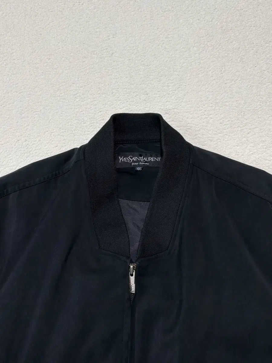 イヴ サンローラン スウェード ブルゾン ジャケット 105