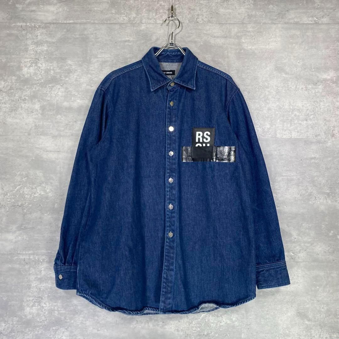 RAF SIMONS』 ラフシモンズ (S) レザーパッチ デニムシャツ - メルカリ