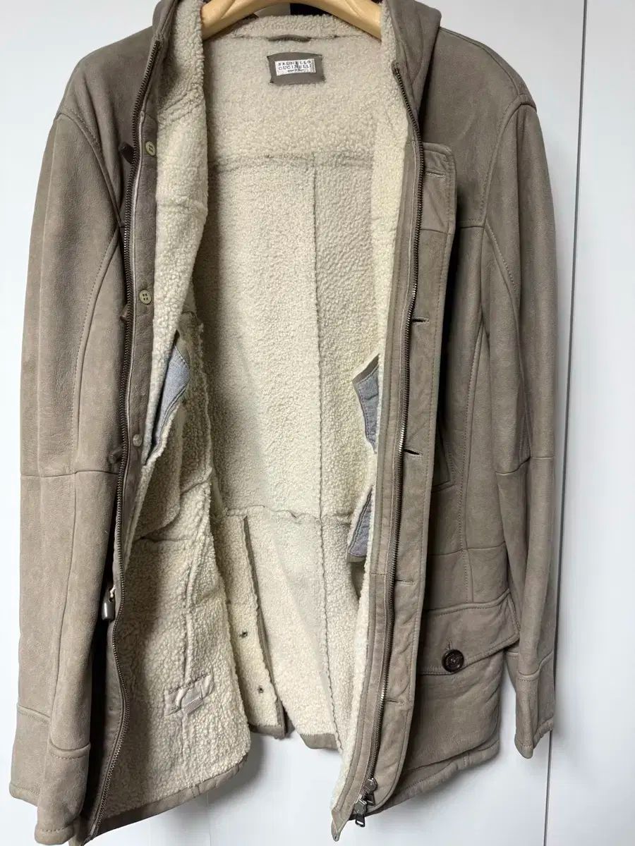 ブルネロクチネリ ムートン ジャケット