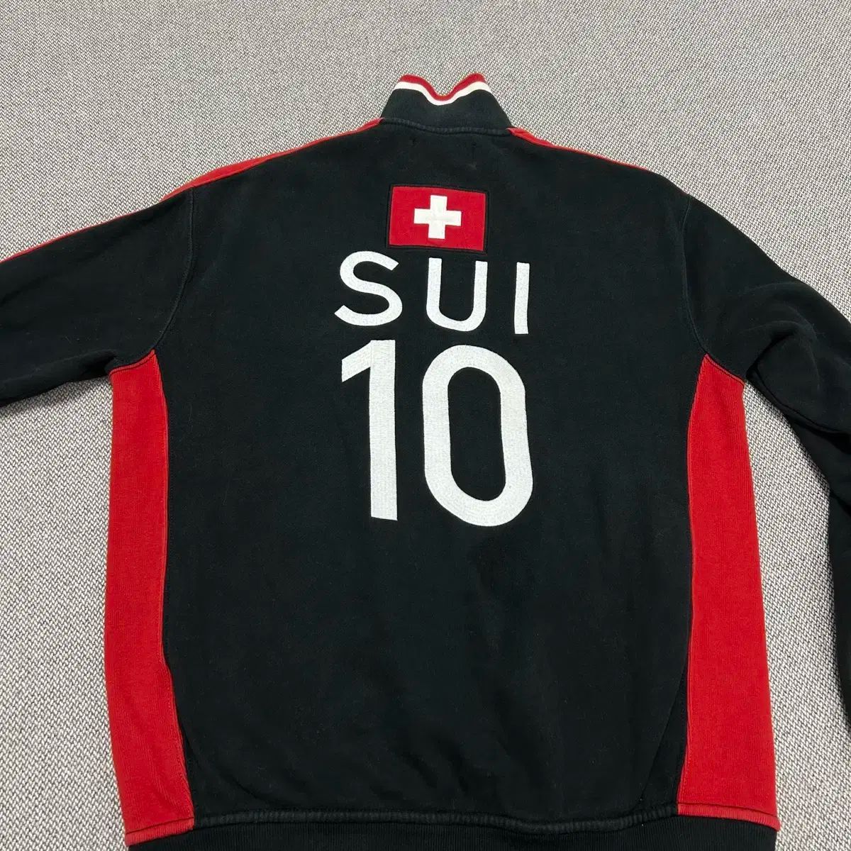 スイス ビックポニー