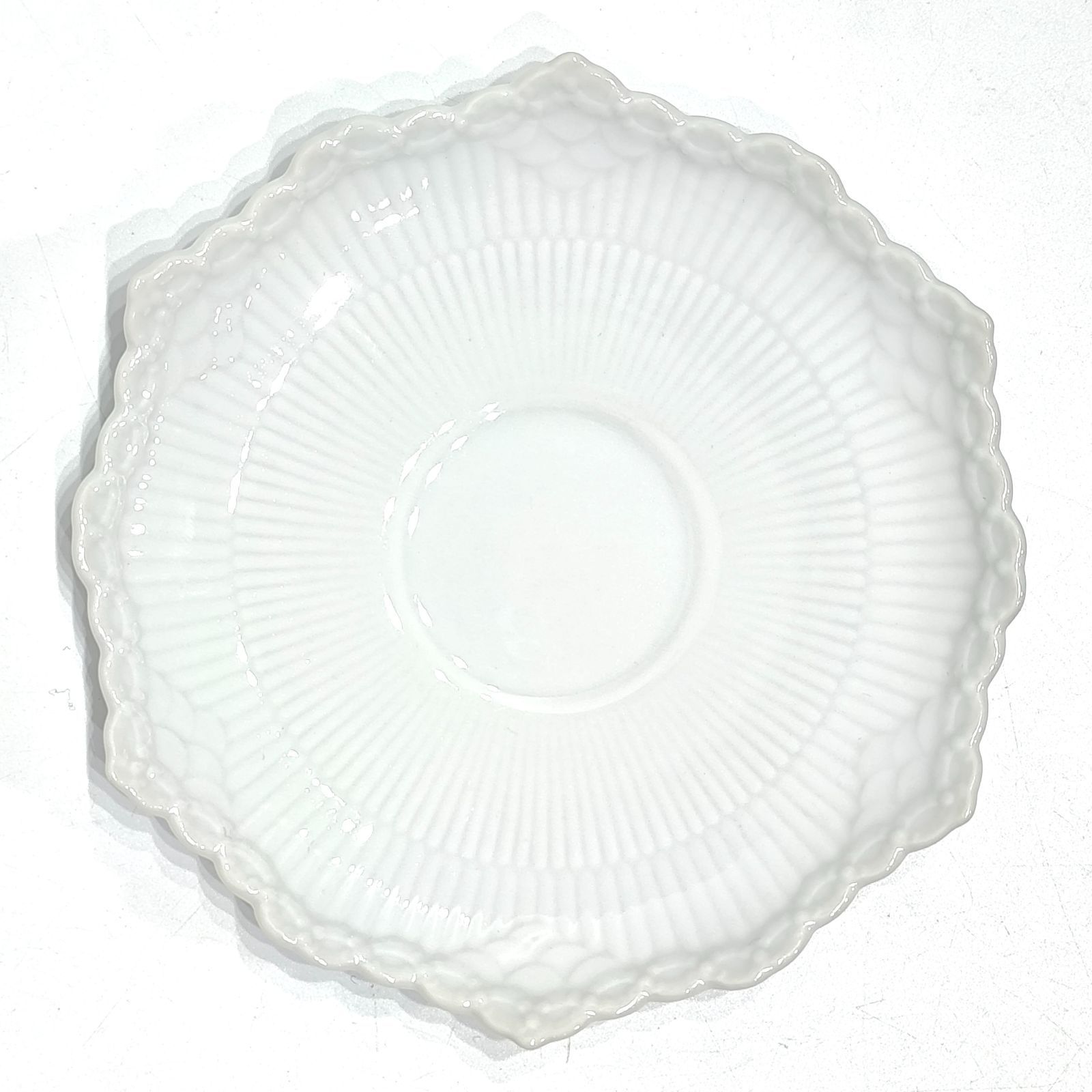 ティーカップ-ソーサー