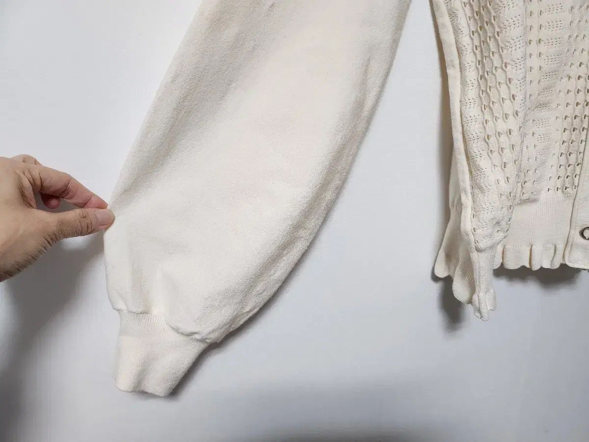 アイボリー エンブロイダリー