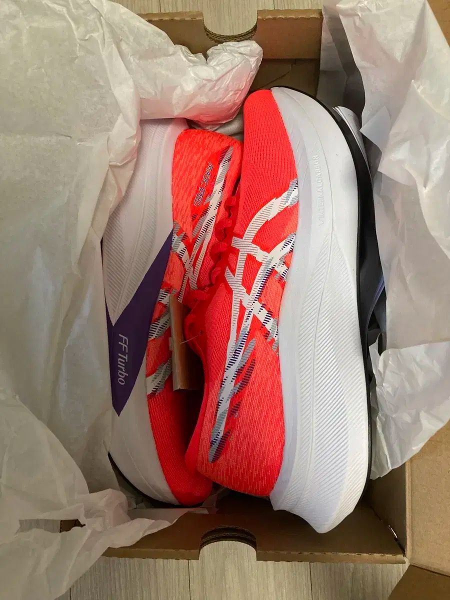 アシックス MAGIC SPEED 4 260