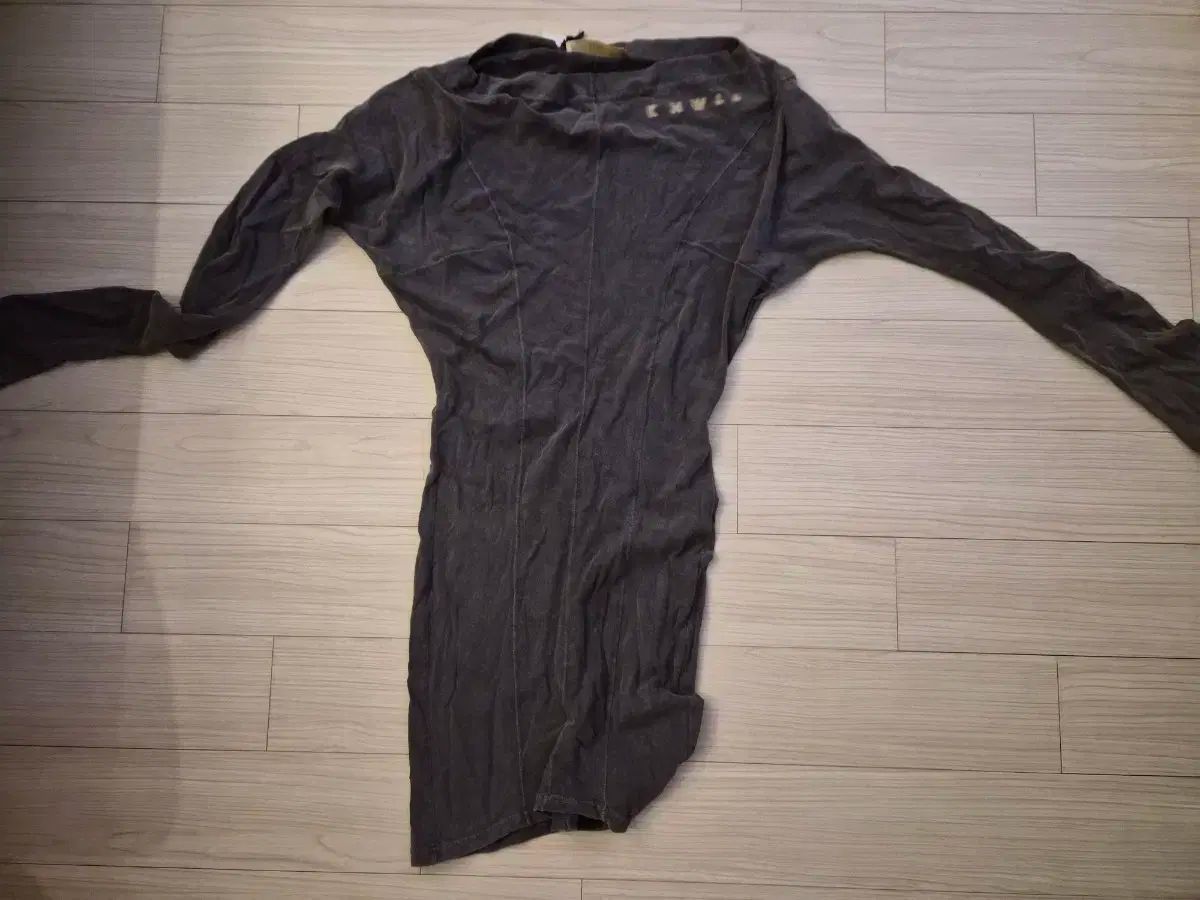 ジェニ KNWLS ノウルズ ONE PIECE