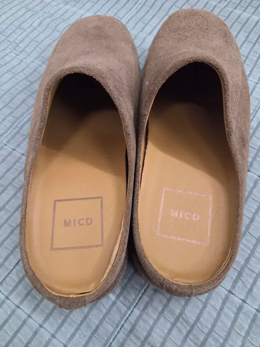 マイクロDAY スウェードミュール 40サイズ