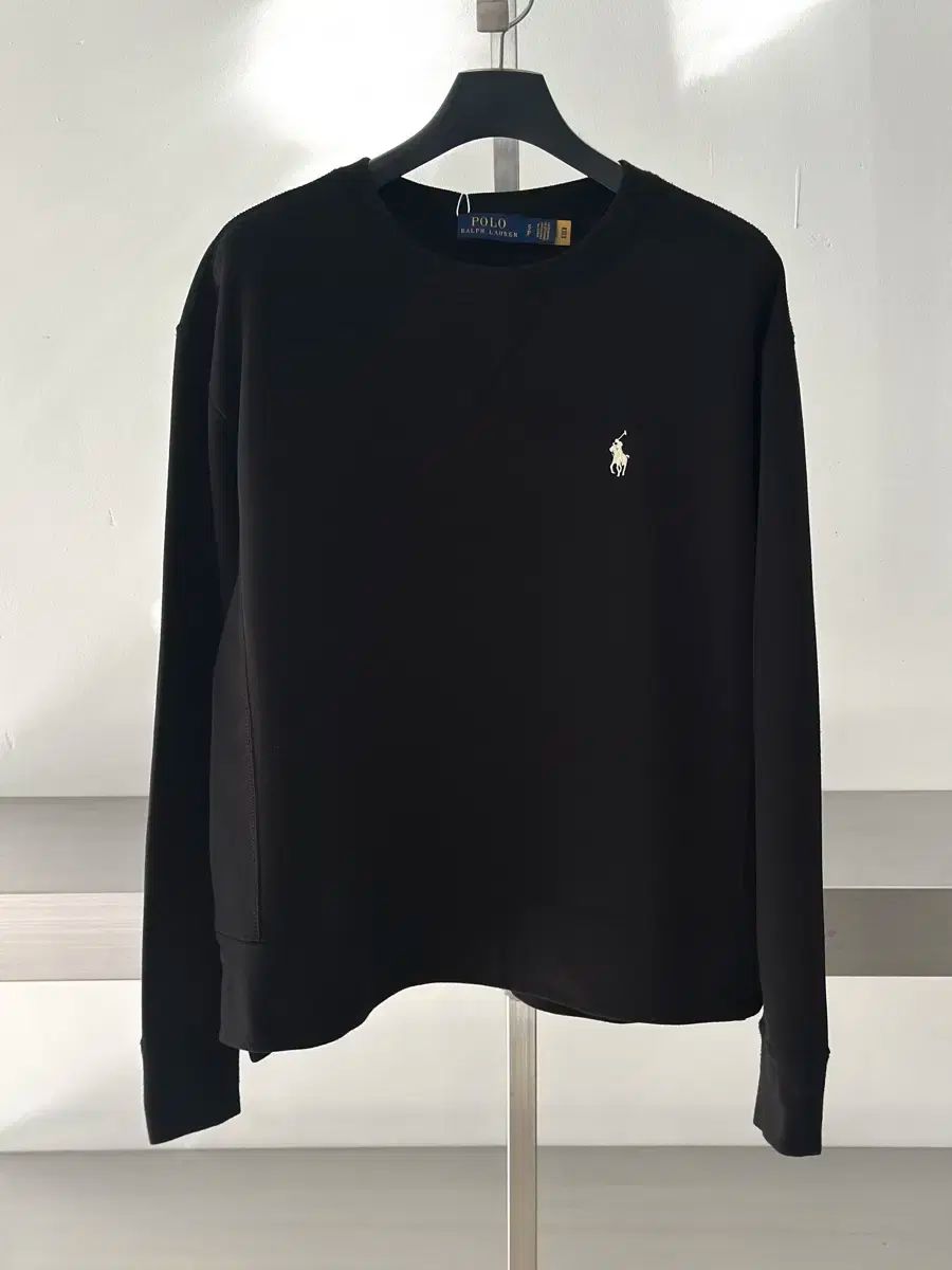 ポロラルフローレン ブラック セミクロップド スウェット