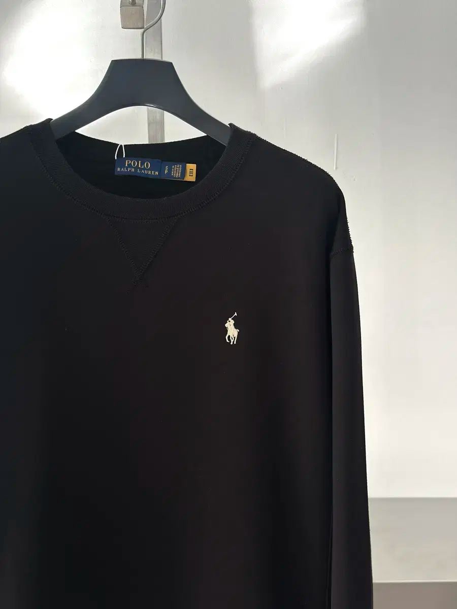 ポロラルフローレン ブラック セミクロップド スウェット