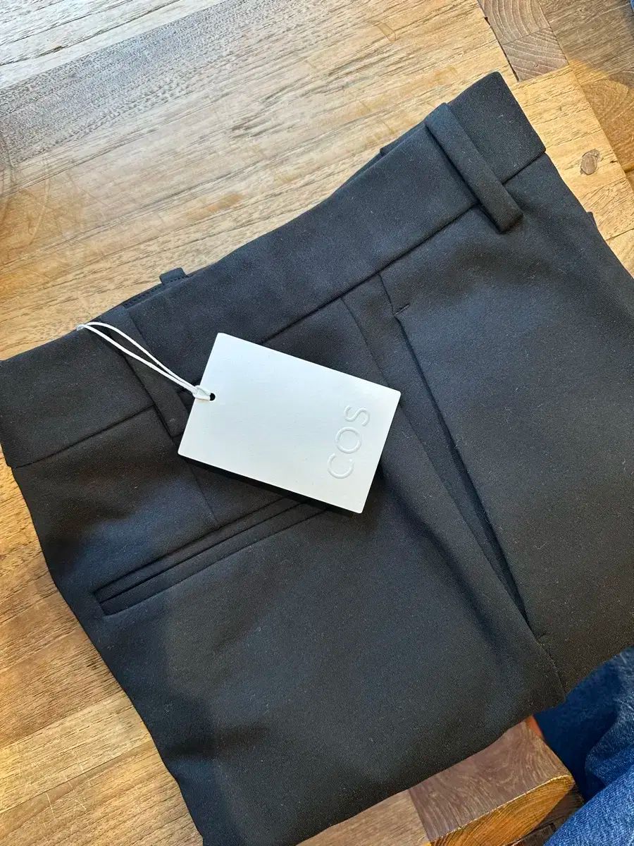  COS テーラード ストレートレグ パンツ スラックス パンツ