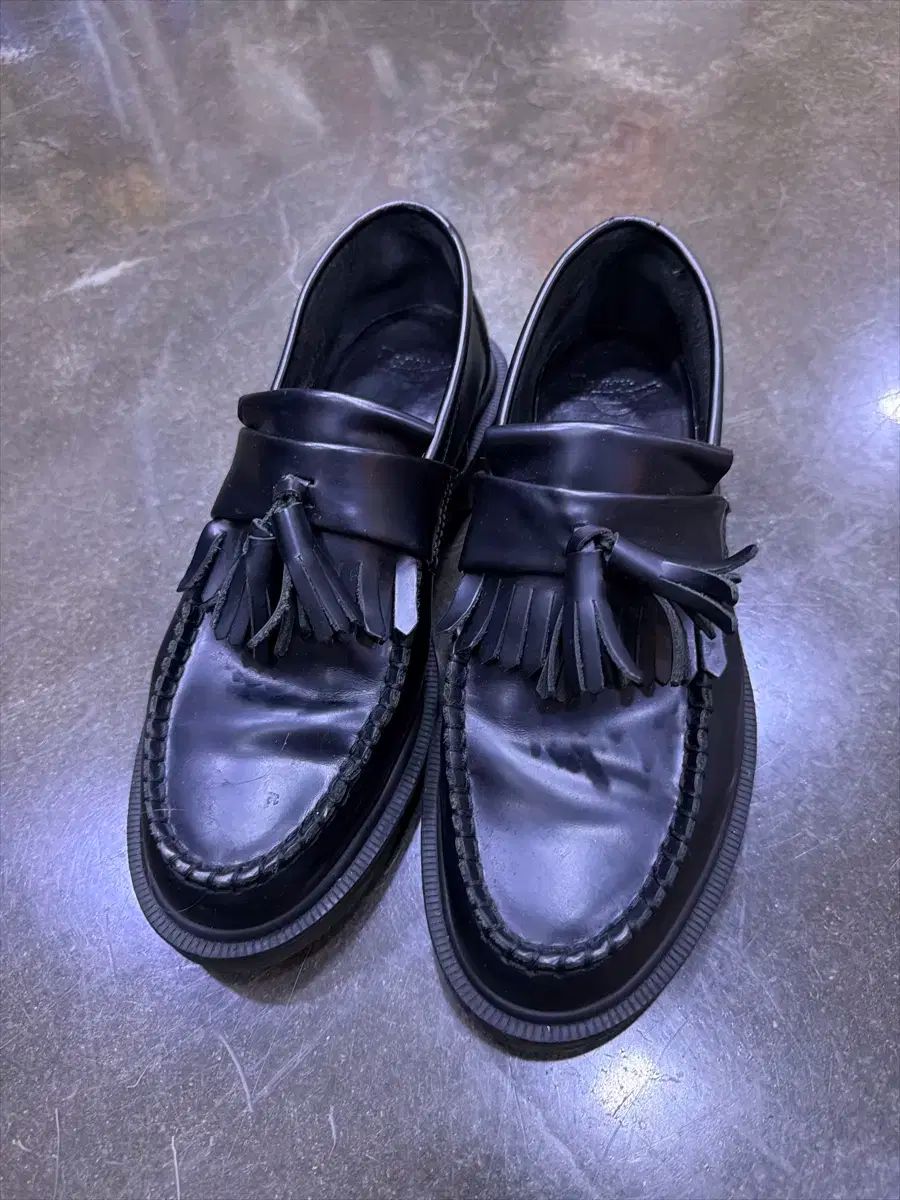 DR. MARTENS ドクターマーチン エイドリアン タッセルローファー シューズ ブラック 250