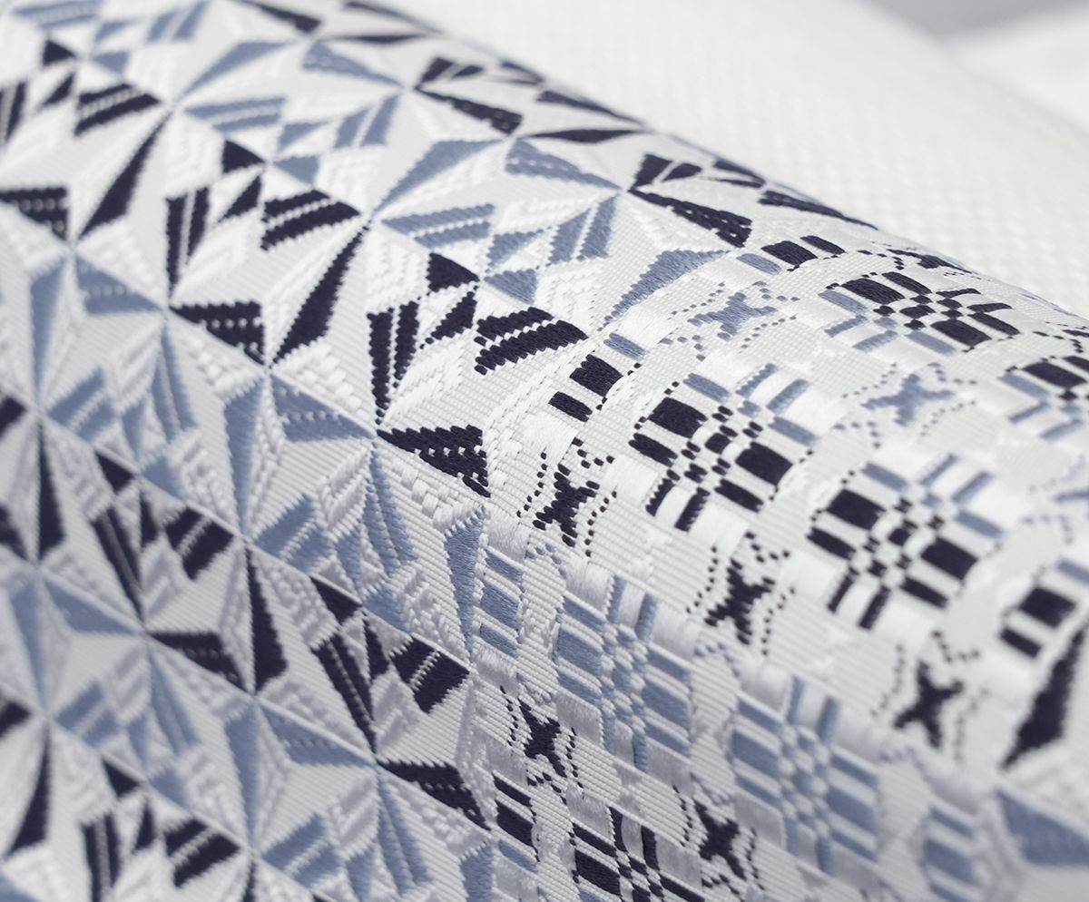 新品未仕立 博多帯 協和織 八寸名古屋帯 寄木細工文様 白×紺 仕立代込