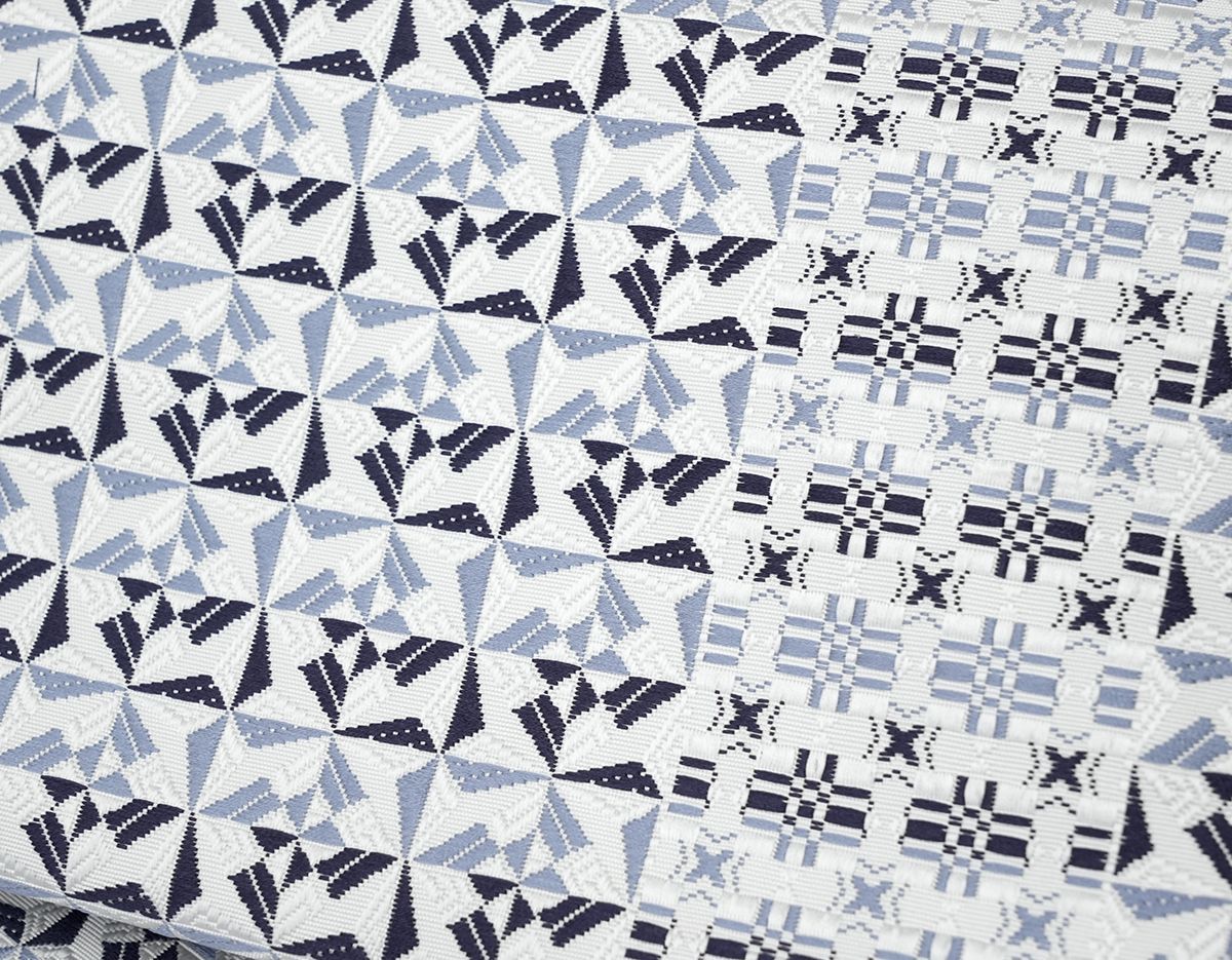 新品未仕立 博多帯 協和織 八寸名古屋帯 寄木細工文様 白×紺 仕立代込