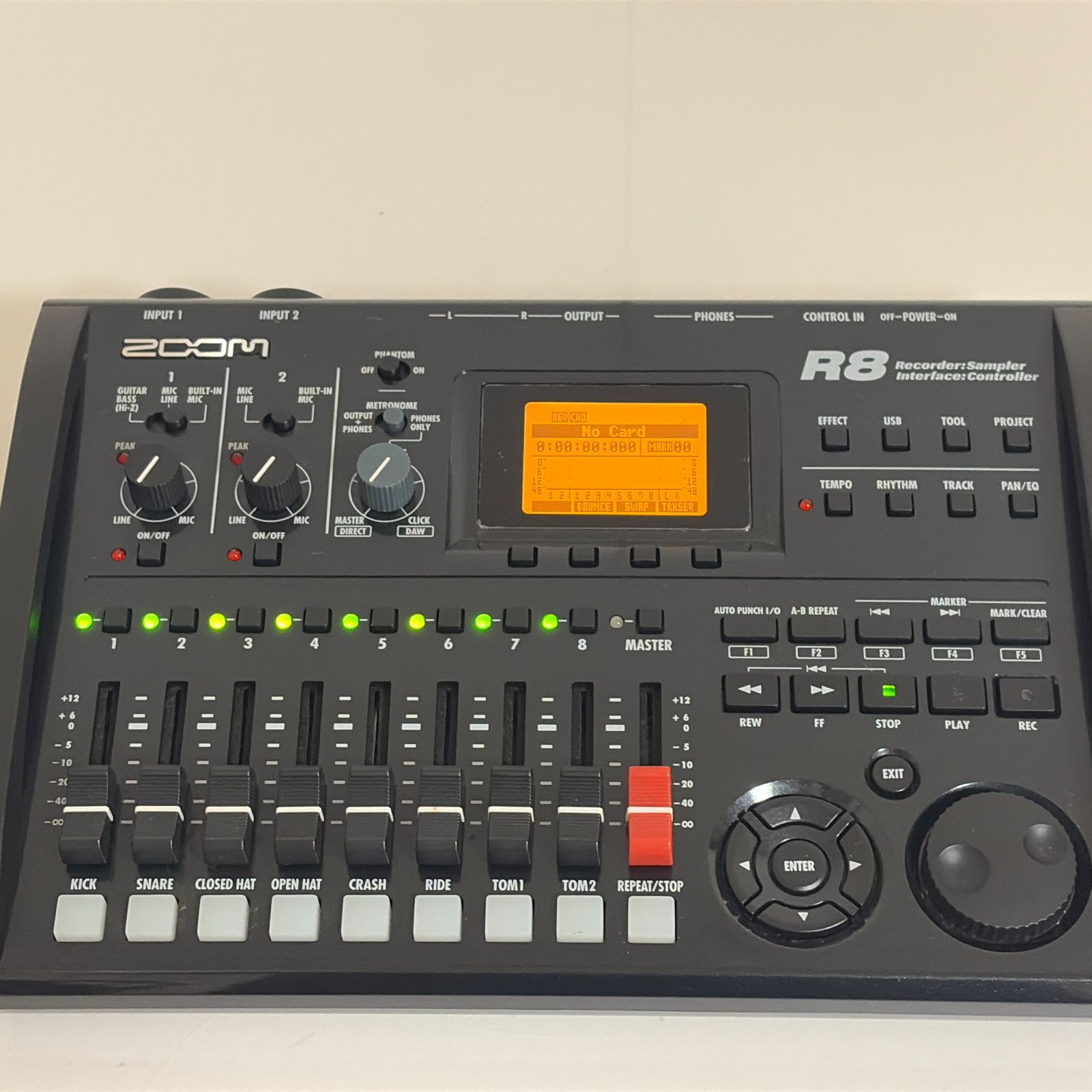 中古・美品】Zoom R8 マルチトラックレコーダー - メルカリ