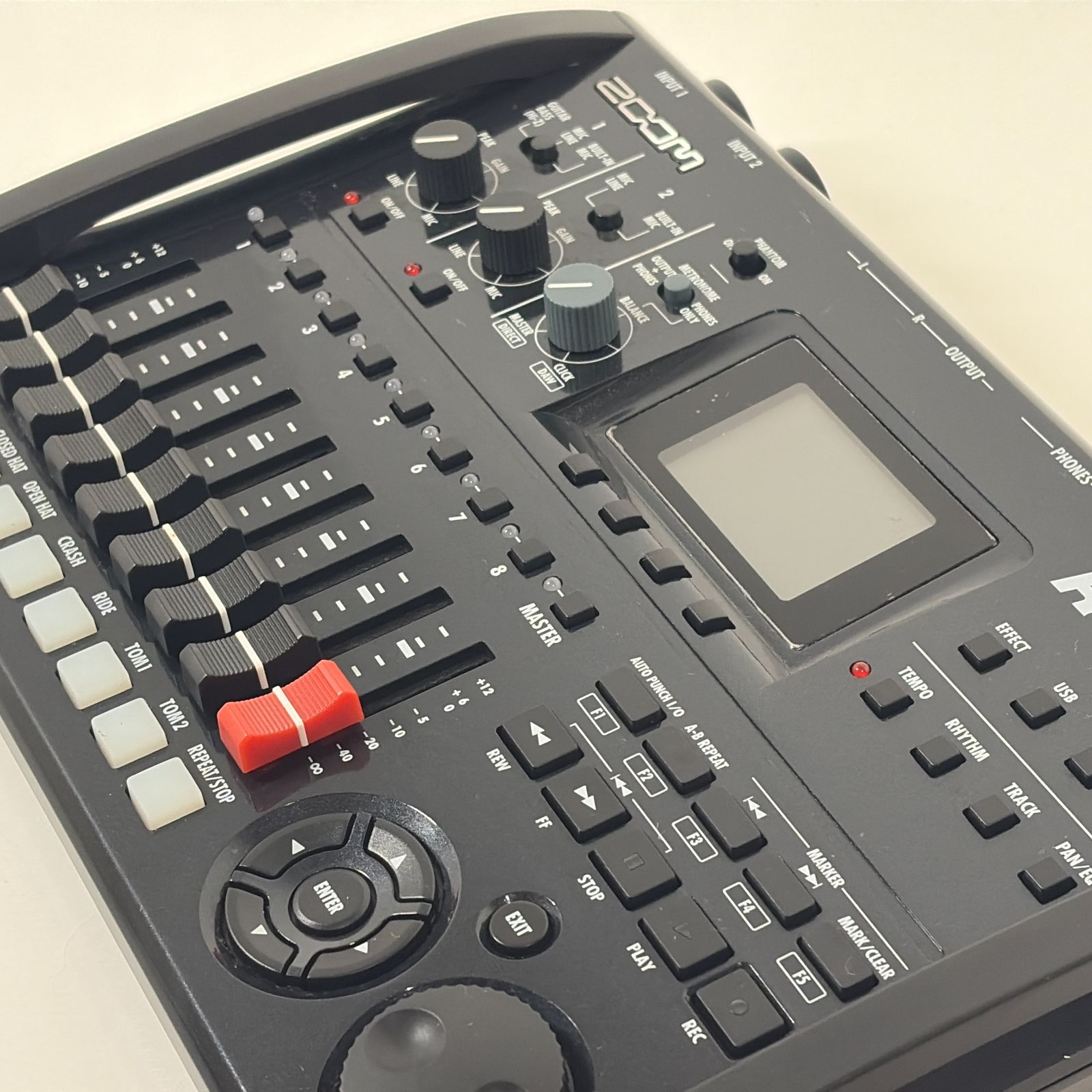 中古・美品】Zoom R8 マルチトラックレコーダー - メルカリ