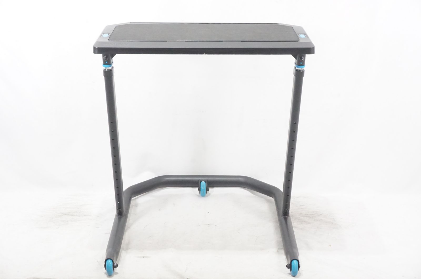 WAHOO 「ワフー」 KICKR DESK インドアサイクリングデスク / バイチャリAKIBA店