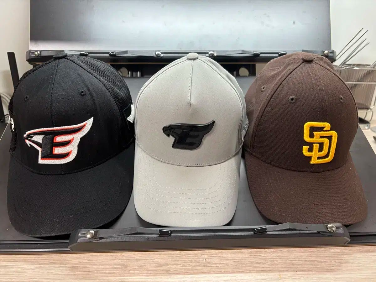 スパイダー Hanwhae Eagles ハンファ イーグルス アセンティック 帽子 2点 NEW ERA サンディエゴ パドレス