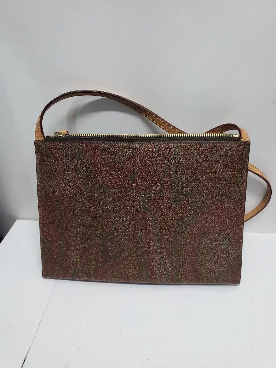 エトロ クロスバック