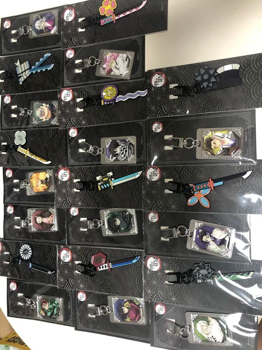 鬼滅の刃 CGV メタルキーホルダー 日輪刀