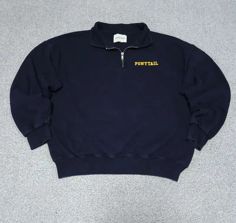 ONE SIZE FIT ALL ポニーテール ハーフジップ スウェット