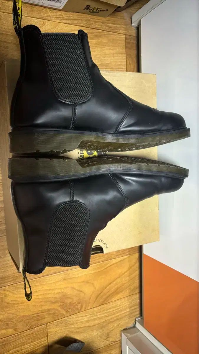 ドクターマーチン チェルシーブーツ