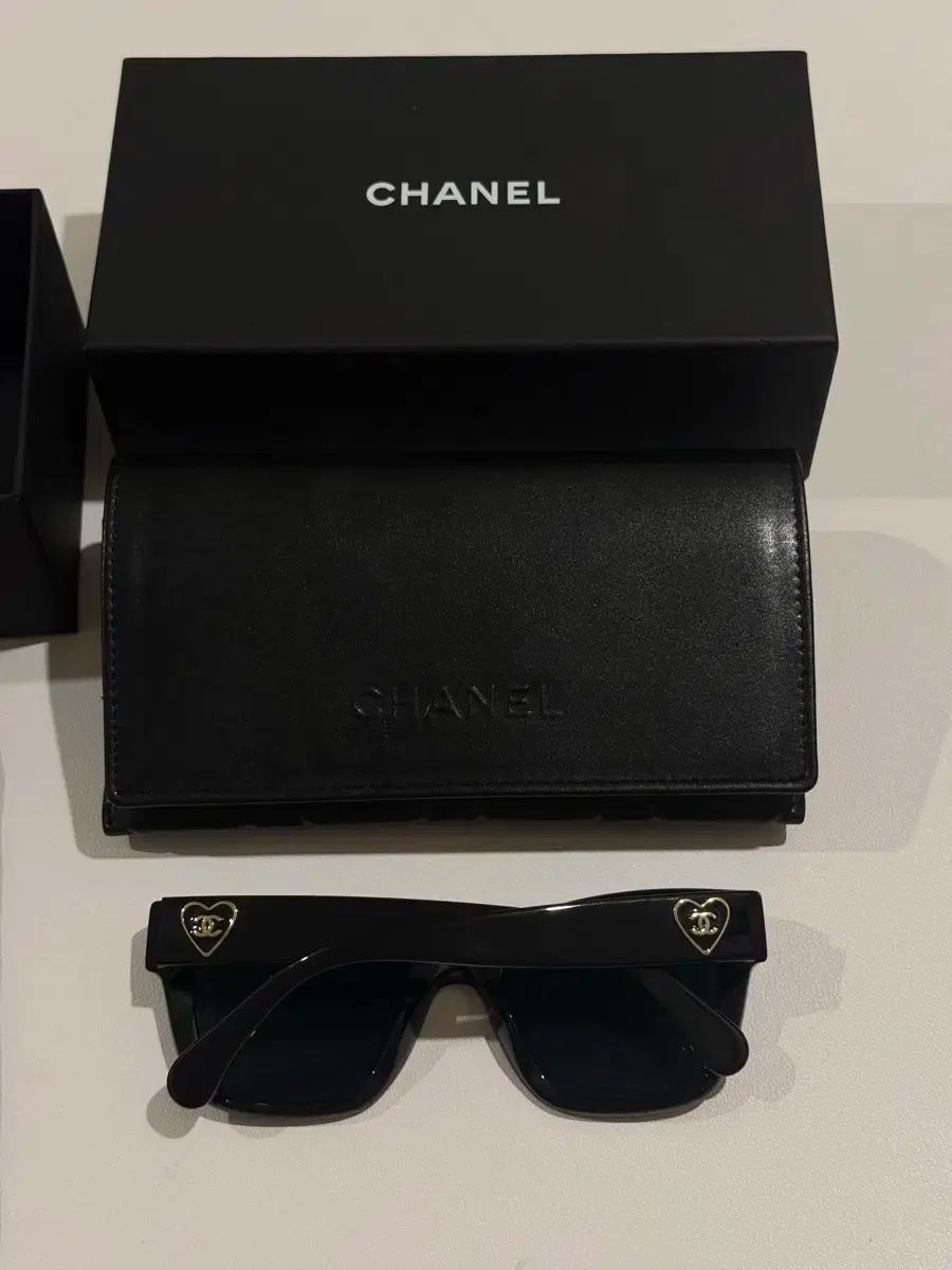 シャネル Starship Square スタシ ハートサングラス