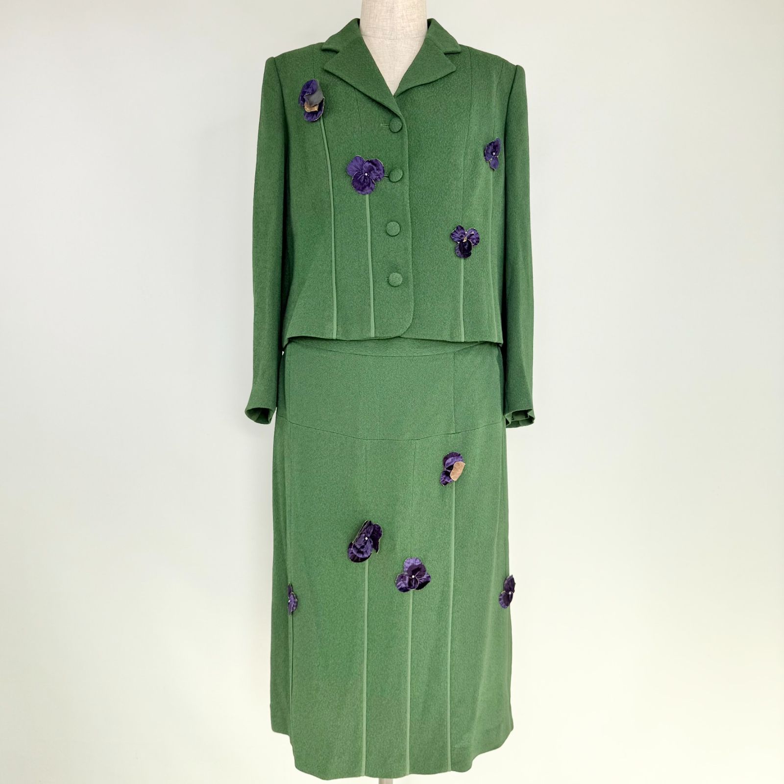 モスキーノ チープ＆シック フラワースーツ 刺繍 セットアップ