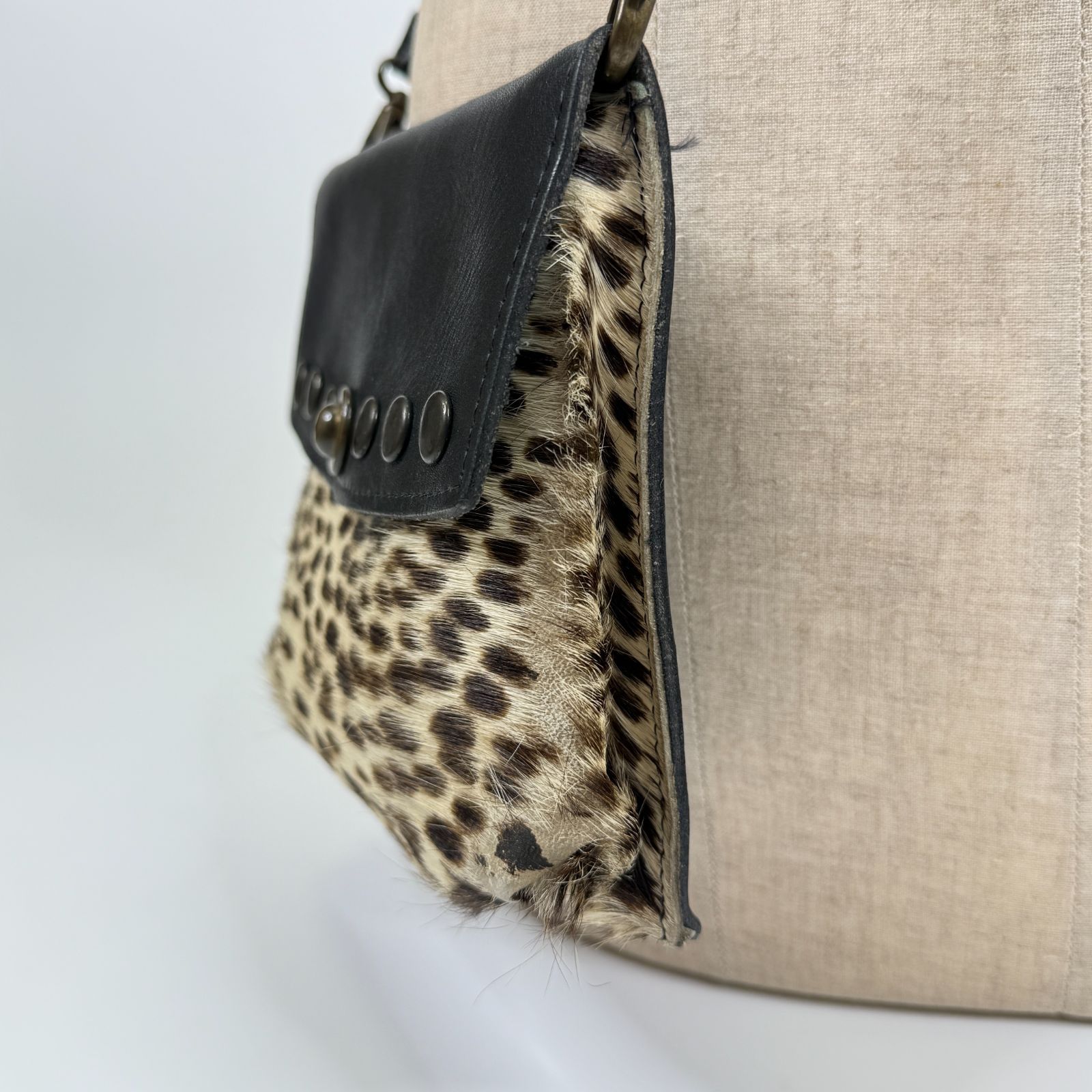 vintage】ハラコ レザー ショルダーバッグ スタッズ - メルカリ