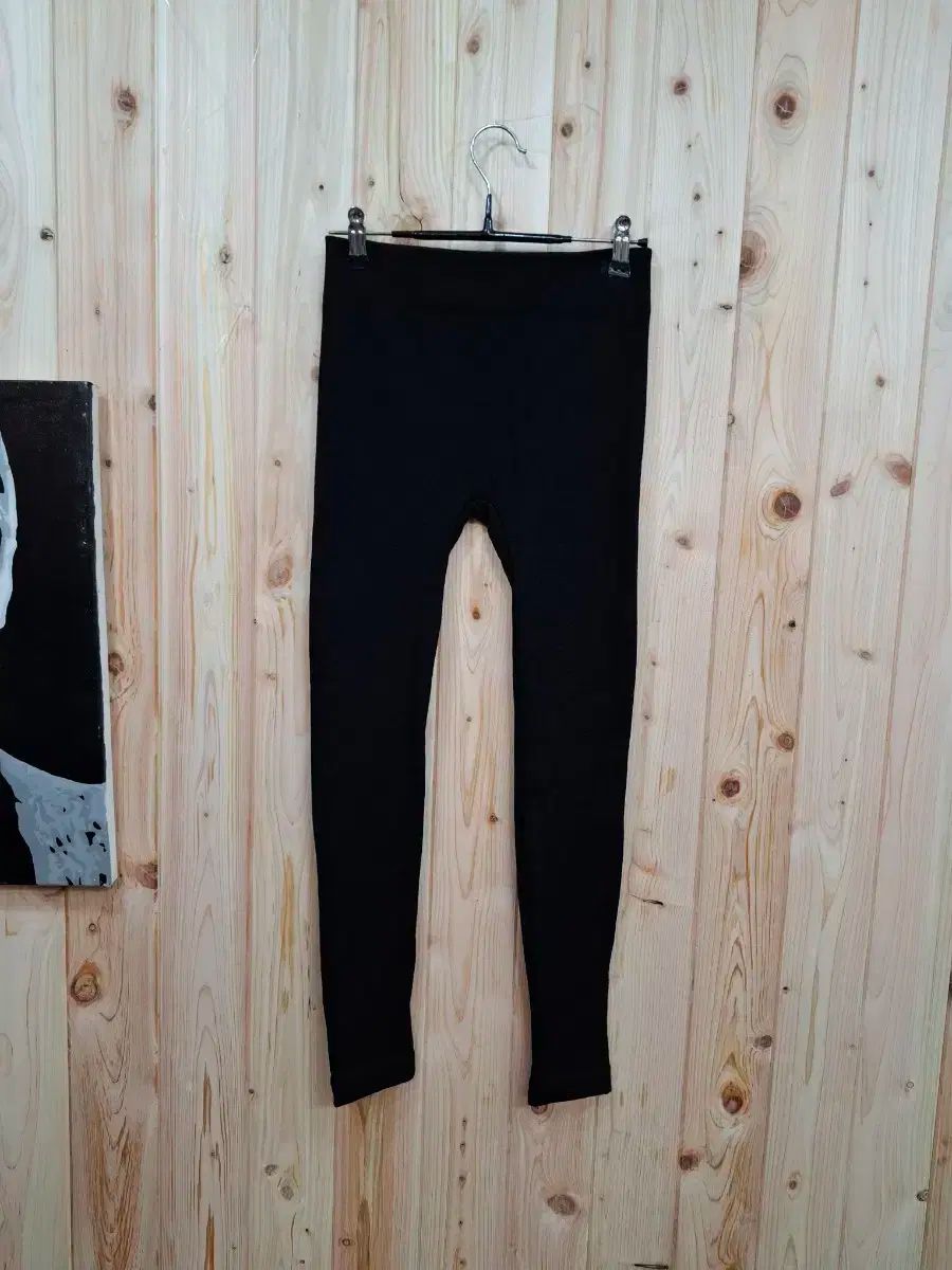 美品⁑アンスリード　コクーンルーズニットワンピース　深みブルー　36 ハイネック UN3D.（アンスリード）の「コクーンルーズニットワンピース