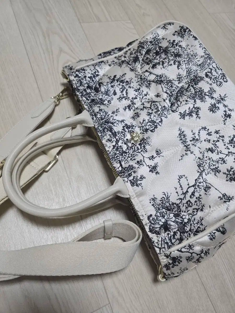 휴젠느 ラプ トワール ミニ クリーム