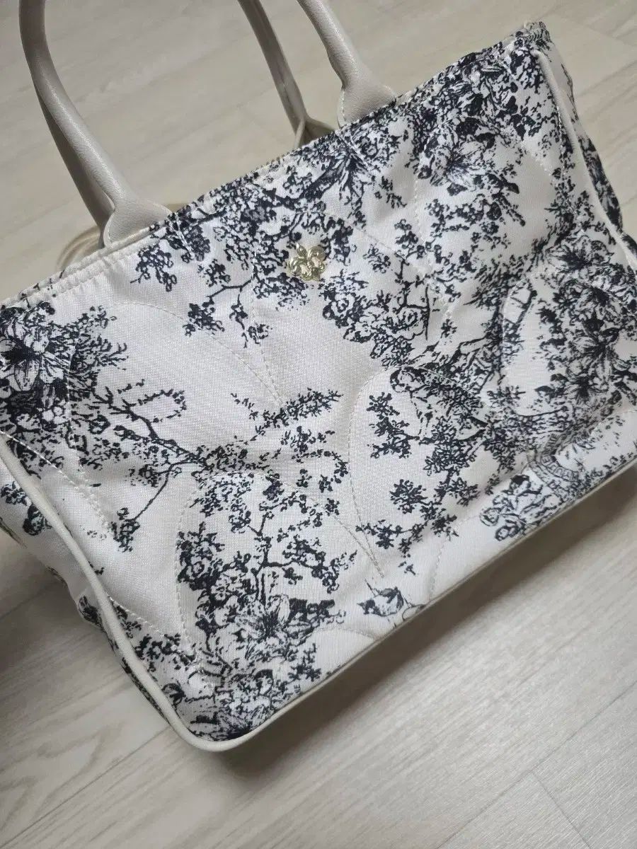 휴젠느 ラプ トワール ミニ クリーム