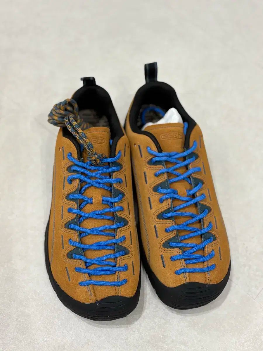 KEEN キーン ジャスパー スウェード スニーカー スメル 270サイズ