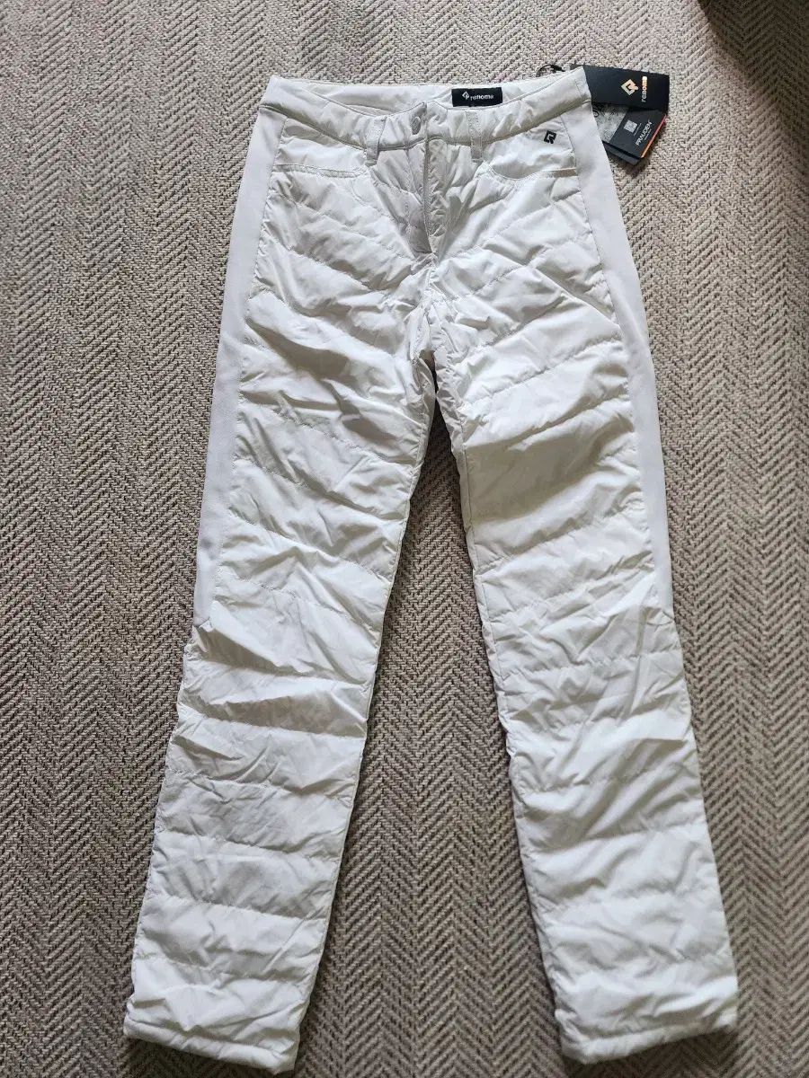 グースダウン ズボン