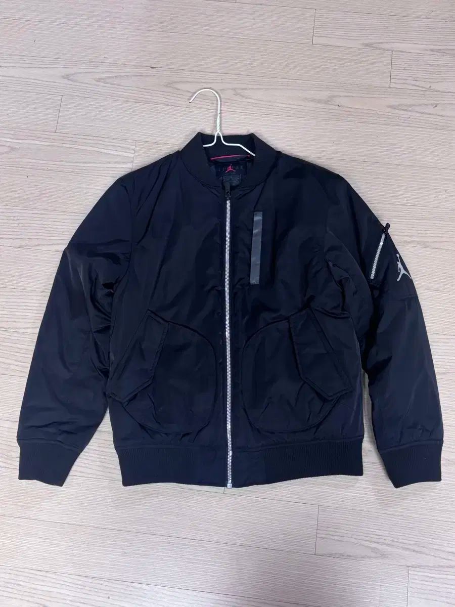 正規品，格安 ジョーダン キッズ ジャケット その他