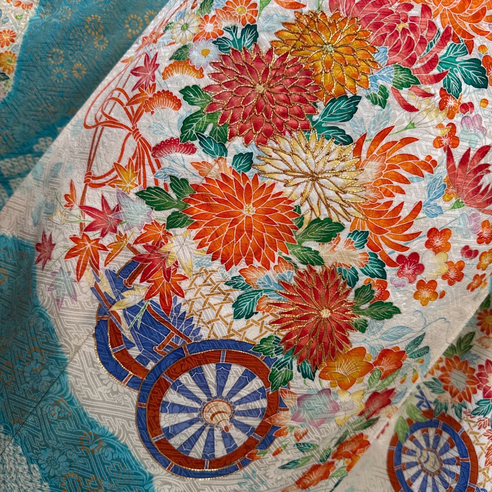 正絹・振袖フルセット・鹿の子絞り・金駒刺繍・花車・菊・FS409 - メルカリ